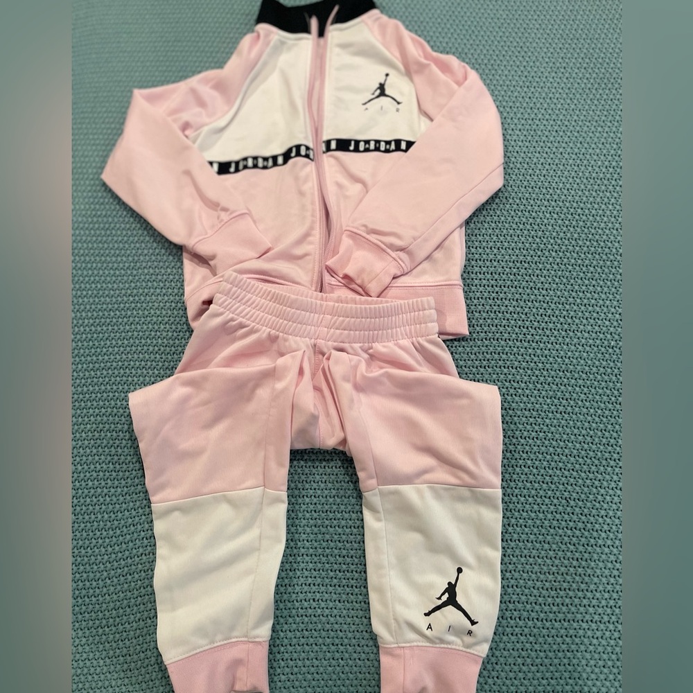 Jordan Kids Matching Set in Pink and White